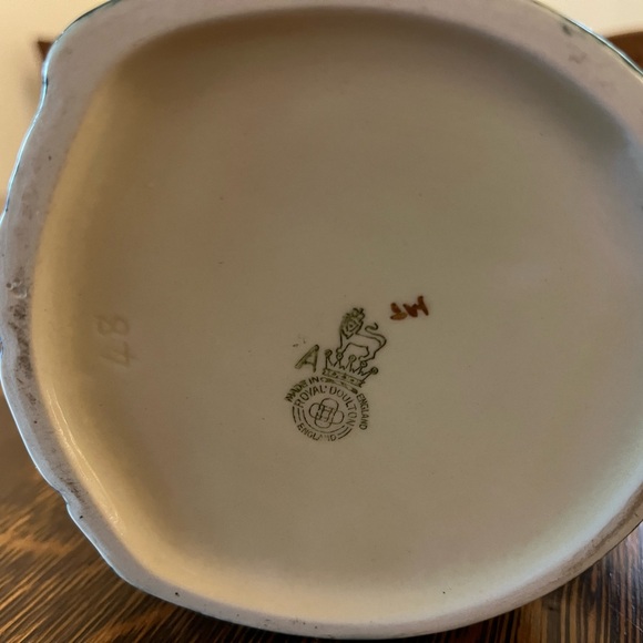 Royal Doulton Vintage Toby Jug - The Vicar of Bray - Picture 5 of 5